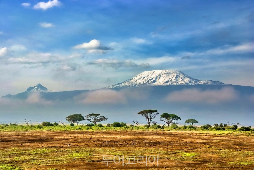 킬리만자로 산(Kilimanjaro Mountain)