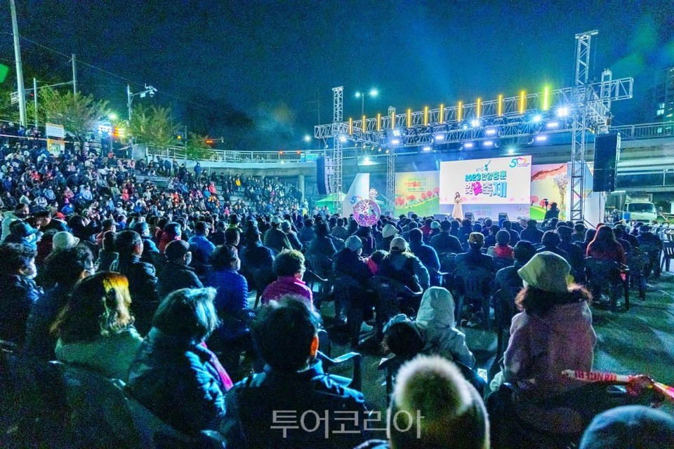 2023년 안양충훈벚꽃축제 현장 / 사진-안양시